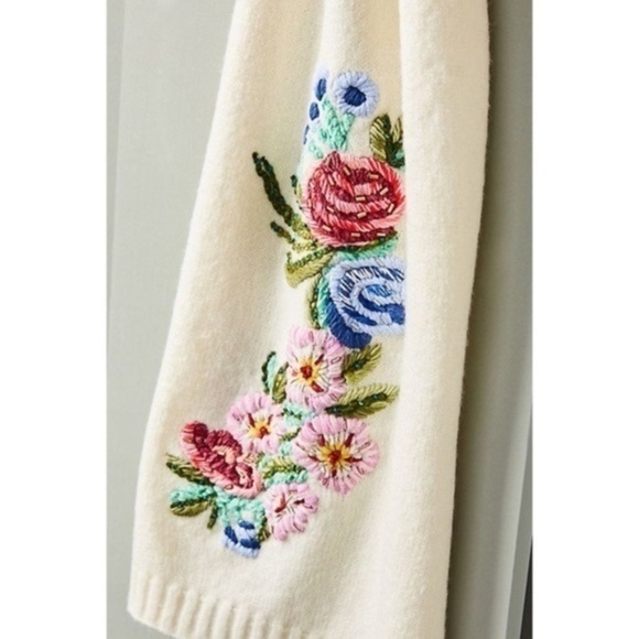 Danielle Kroll Bunches Of Bud Embroidered Scarf - Picture 5 of 10